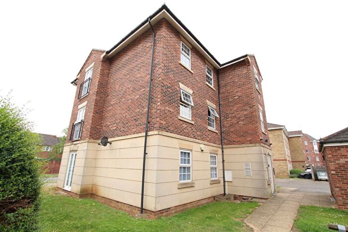 2 Bedroom Flat To Rent In Henry Bird Way, Northampton, NN4