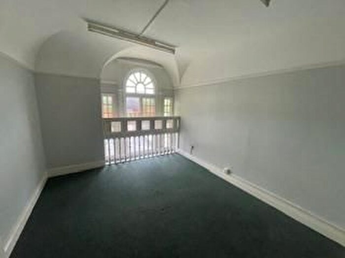 Property To Rent In High Road, Byfleet, West Byfleet, KT14