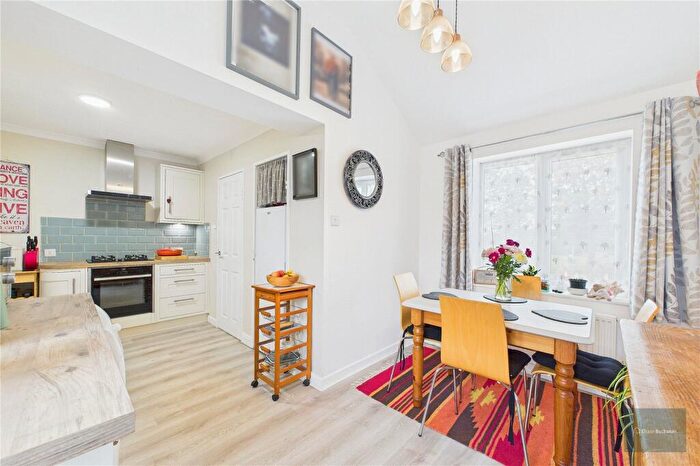 2 Bedroom Bungalow For Sale In Seymour Road, Trowbridge, BA14