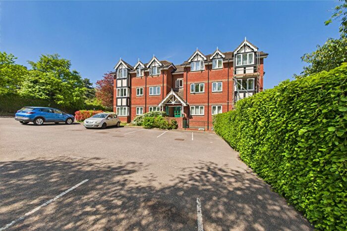 2 Bedroom Flat For Sale In Cavendish Court, Hemel Hempstead, HP3