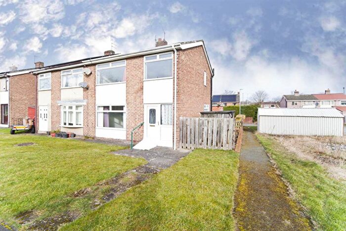3 Bedroom Semi-Detached House For Sale In Holme Lea Terrace, Trimdon Colliery, Trimdon Station, TS29