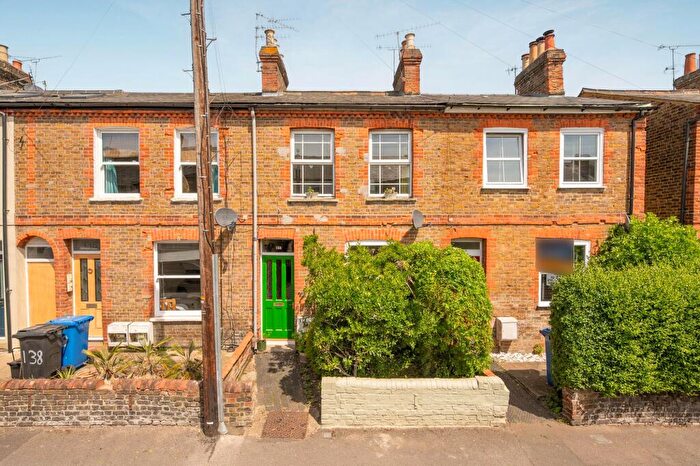 1 Bedroom Flat For Sale In Oxford Road, Windsor, SL4