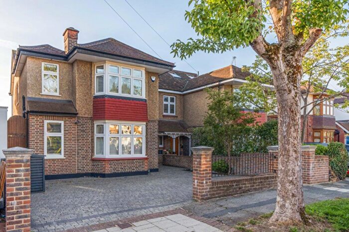 4 Bedroom Semi-Detached House For Sale In Church Crescent, Whetstone, N20