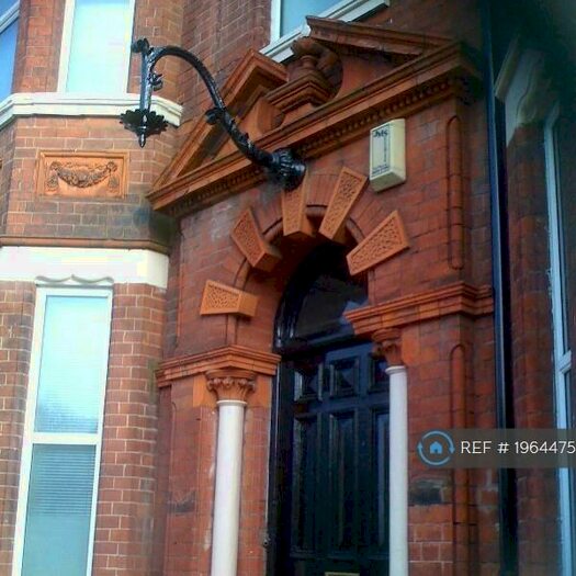 9 Bedroom Terraced House To Rent In Alfreton Road, Nottingham, NG7