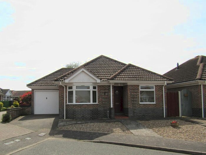 2 Bedroom Detached Bungalow To Rent In Plover Close, Frinton On Sea, CO13