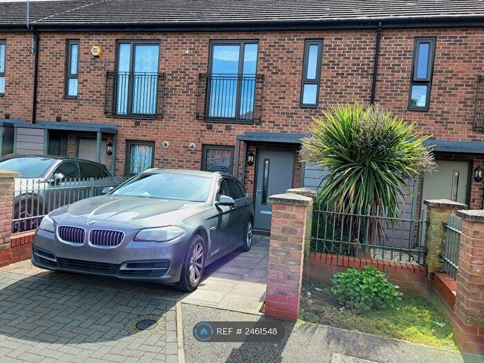 2 Bedroom Terraced House To Rent In Kean Crescent, London, RM8