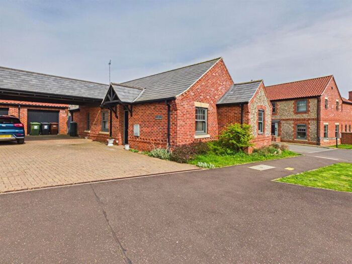 3 Bedroom Detached Bungalow For Sale In Rookery Close, Mundesley, Norwich, NR11