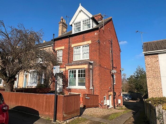 1 Bedroom Apartment To Rent In Queens Road, Bury St. Edmunds, Suffolk, IP33