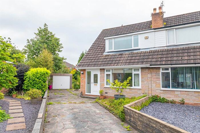 2 Bedroom House To Rent In Danesway, Walton-Le-Dale, Preston, PR5