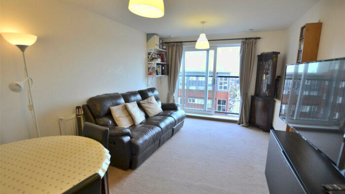 2 Bedroom Flat For Sale In Canon Court, Manor Road, Wallington, SM6