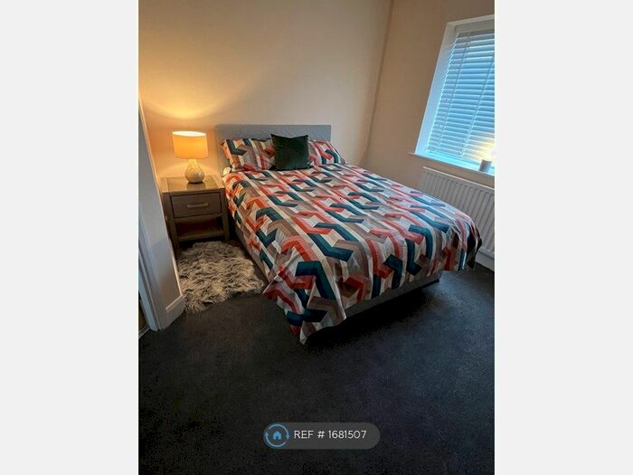 2 Bedroom Flat To Rent In St Joseph's Court, Cleethorpes, DN35