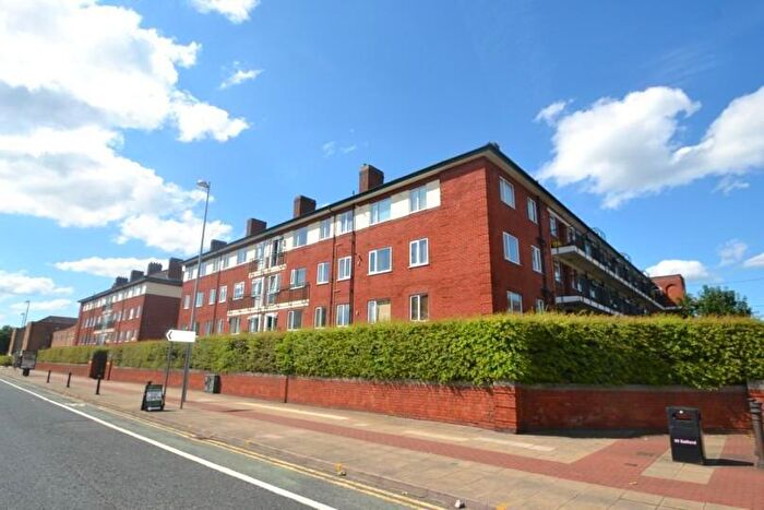 2 Bedroom Apartment To Rent In Kielder Square, Eccles New Road, Salford, M5