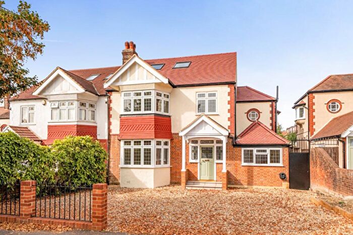 5 Bedroom Semi-Detached House For Sale In Powys Lane, Palmers Green, London, N13