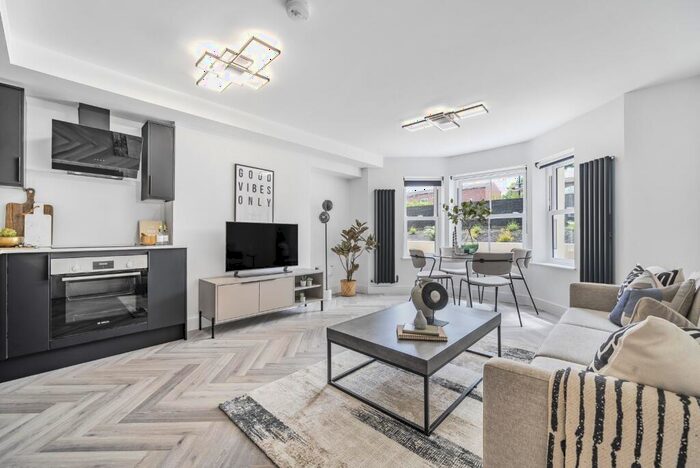 2 Bedroom Flat To Rent In Ignatious House, Northbrook Road, Lewisham, London, SE13