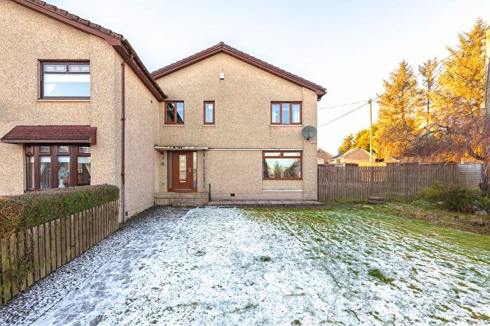 3 Bedroom Semi Detached House For Sale In Park View, Fauldhouse, EH47