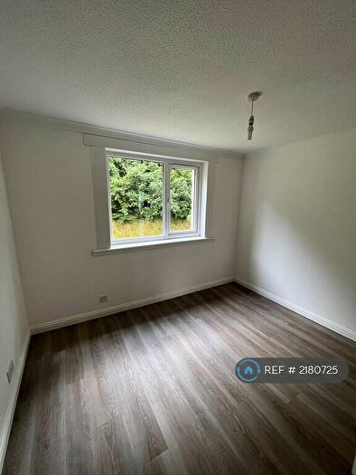 2 Bedroom Flat To Rent In Buchanan Drive, Newton Mearns, Glasgow, G77