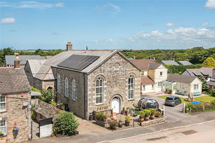 4 Bedroom Detached House For Sale In Mitchell, Truro, TR8