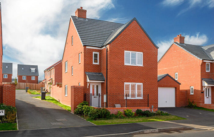 4 Bedroom Detached House For Sale In Cowpasture Drive, Felixstowe, IP11