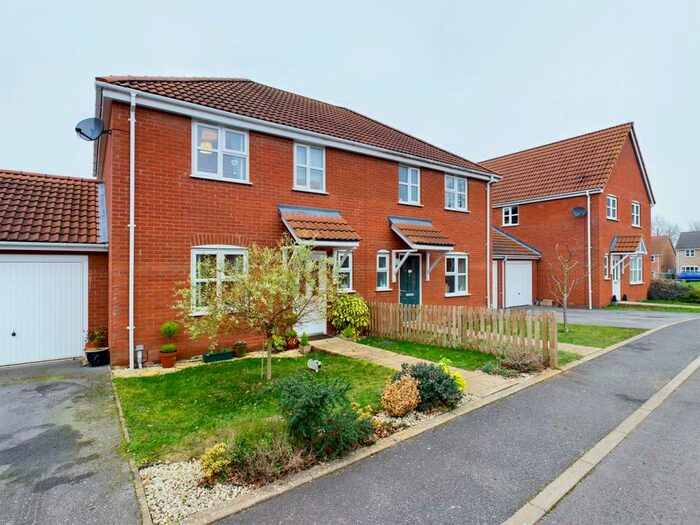 3 Bedroom Semi-Detached House To Rent In Palomino Drive, Downham Market, PE38