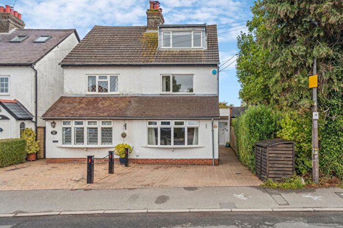 3 Bedroom Semi-Detached House For Sale In Plantation Road, Amersham, Buckinghamshire, HP6