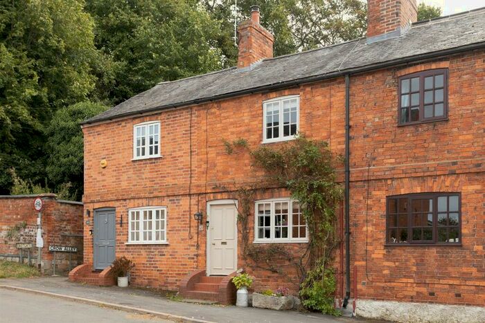 2 Bedroom Cottage For Sale In Eastgate, Hallaton, Market Harborough, LE16