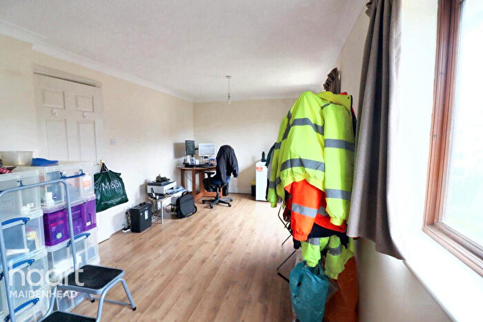 1 Bedroom Apartment For Sale In Lindores Road, Maidenhead, SL6