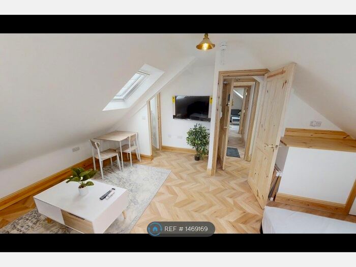 Studio To Rent In Walliscote Road, Weston-Super-Mare, BS23