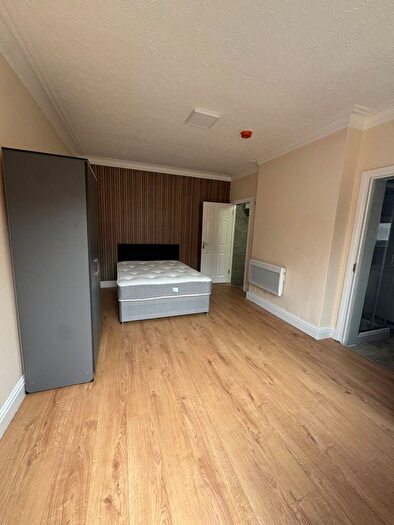 Studio To Rent In Ashburnham Road, Luton, LU1