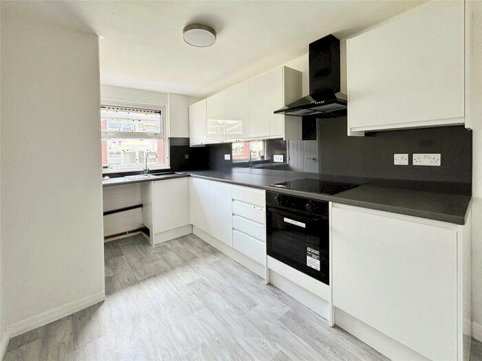 1 Bedroom Flat To Rent In Hilton Road, Darwen, Lancashire, BB3