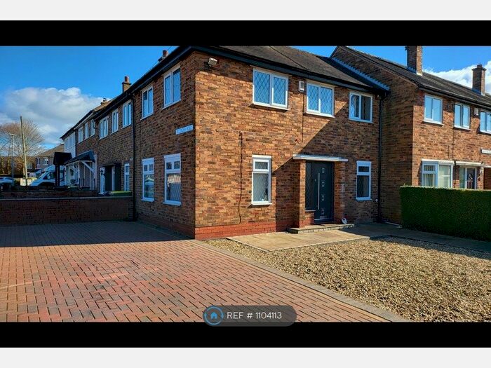 3 Bedroom End Of Terrace House To Rent In Greavestown Lane, Lea, Preston, PR2
