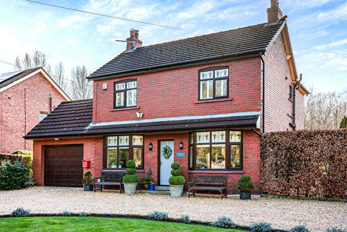 4 Bedroom Detached House For Sale In Liverpool Road, Rufford, L40