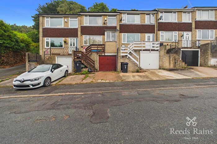 3 Bedroom Terraced House For Sale In Page Hill, Halifax, West Yorkshire, HX2