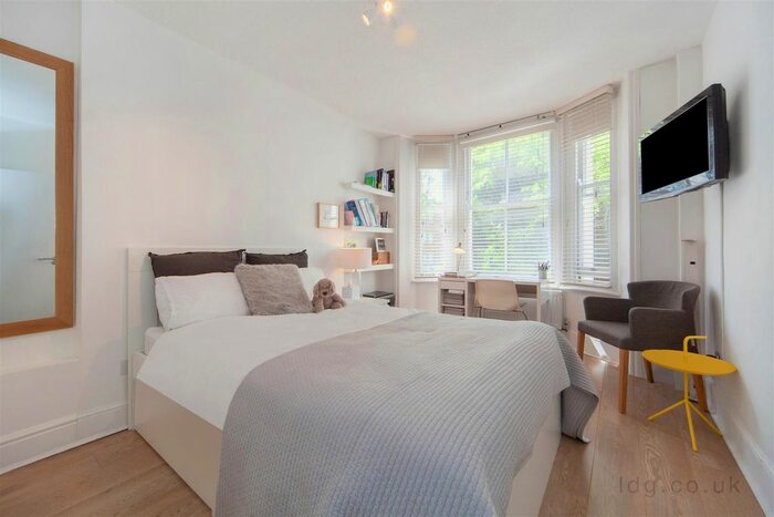 2 Bedroom Flat To Rent In Whitfield Street, Fitzrovia, W1T
