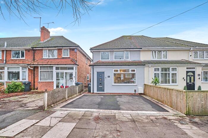 2 Bedroom Semi Detached House For Sale In Birdbrook Road, Great Barr, Birmingham, B44