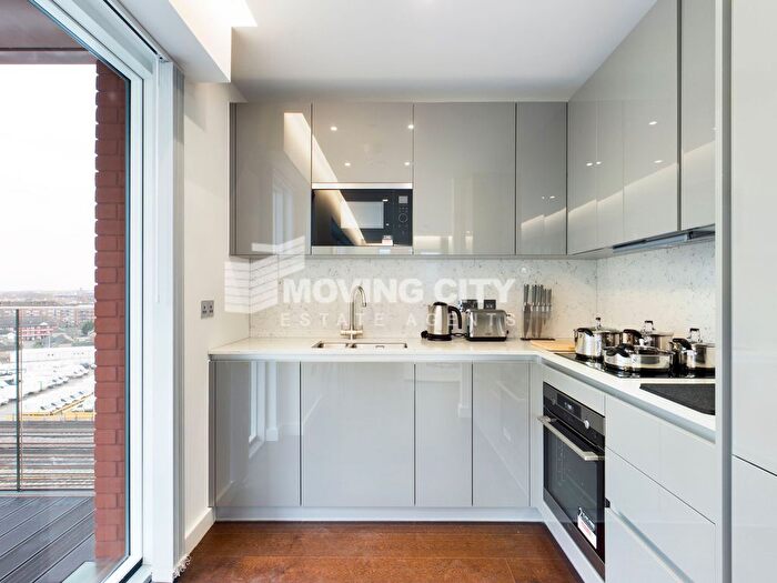 1 Bedroom Flat To Rent In Malthouse Road, London, SW11