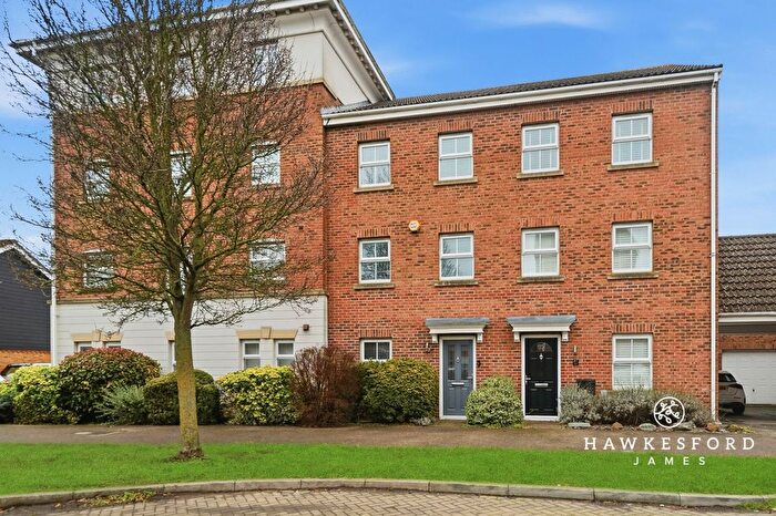 4 Bedroom Terraced House For Sale In Amethyst Drive, Sittingbourne, ME10