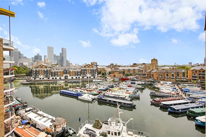 2 Bedroom Penthouse For Sale In Basin Approach, E14