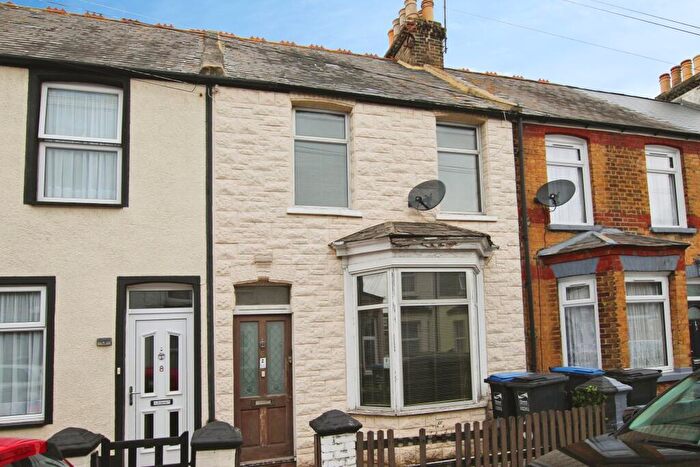 2 Bedroom Terraced House For Sale In Gladstone Road, Margate, Kent, CT9