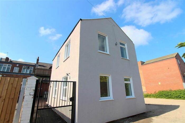 3 Bedroom Detached House For Sale In The Coach House, Nottingham Road, Eastwood, Nottingham, NG16