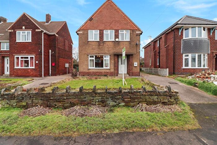 3 Bedroom House For Sale In Broomfield Avenue, Hasland, S41