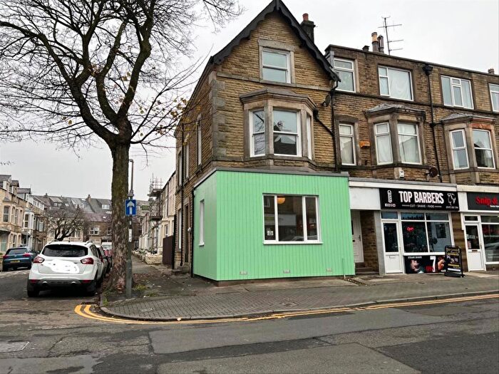 3 Bedroom House To Rent In Albert Road, Morecambe, LA4