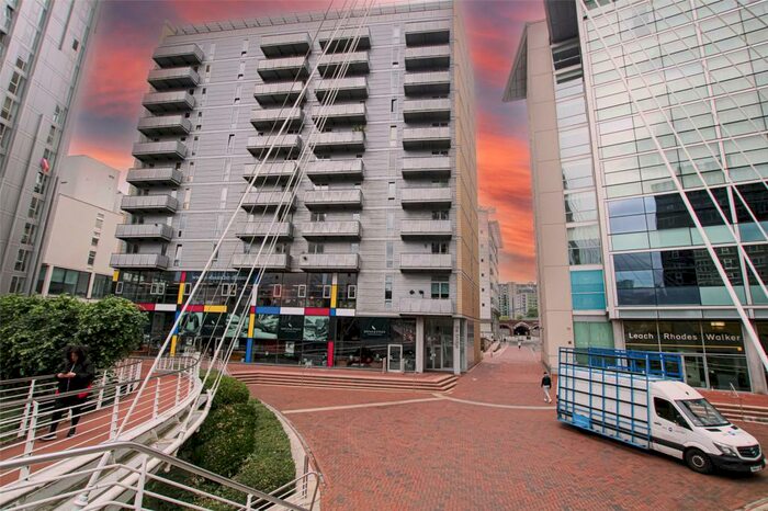 1 Bedroom Apartment To Rent In The Bridge, Dearmans Place, Salford, M3