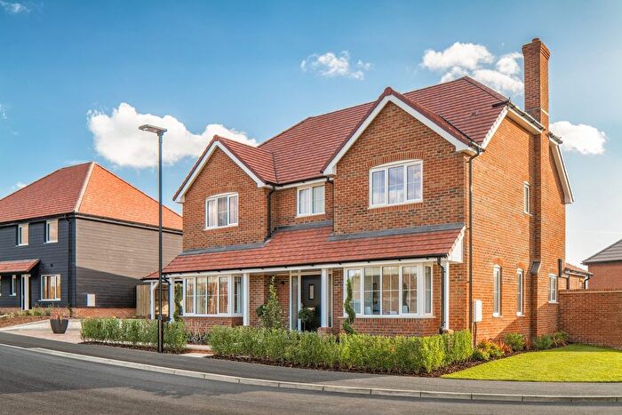 5 Bedroom Detached House For Sale In The Willows, Burridge, Southampton, Hampshire, SO31