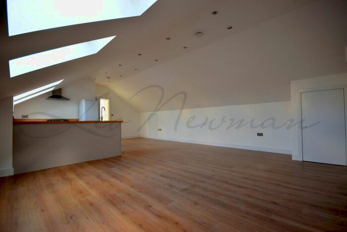 2 Bedroom Flat To Rent In Wandle Road, Croydon, CR0