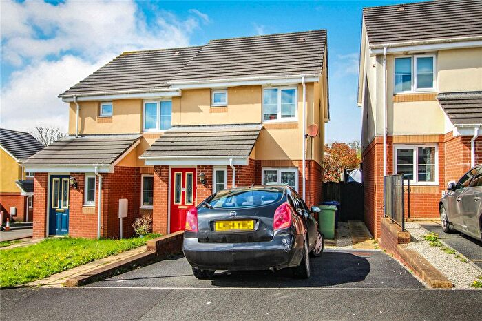 2 Bedroom Semi-Detached House To Rent In Woodland View, Holsworthy, EX22