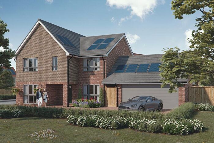 5 Bedroom Detached House For Sale In Thornwood Park, Thornwood, Epping, CM16