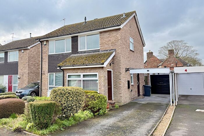 3 Bedroom Detached House For Sale In Granary Close, Godmanchester, PE29