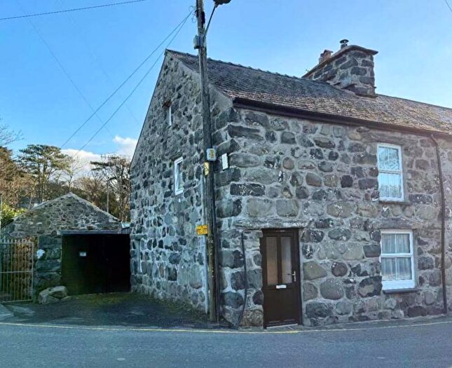 2 Bedroom Cottage To Rent In Llwyngwril, LL37