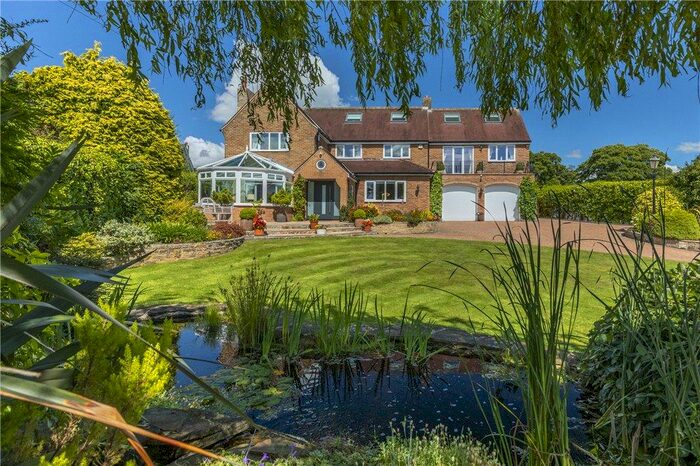 6 Bedroom Detached House For Sale In High Meadows, Curly Hill, Ilkley, LS29