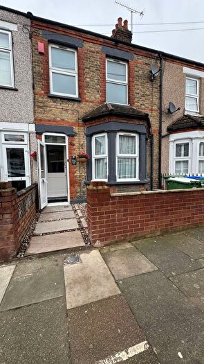 3 Bedroom Terraced House To Rent In Eversley Avenue, Bexleyheath, DA7